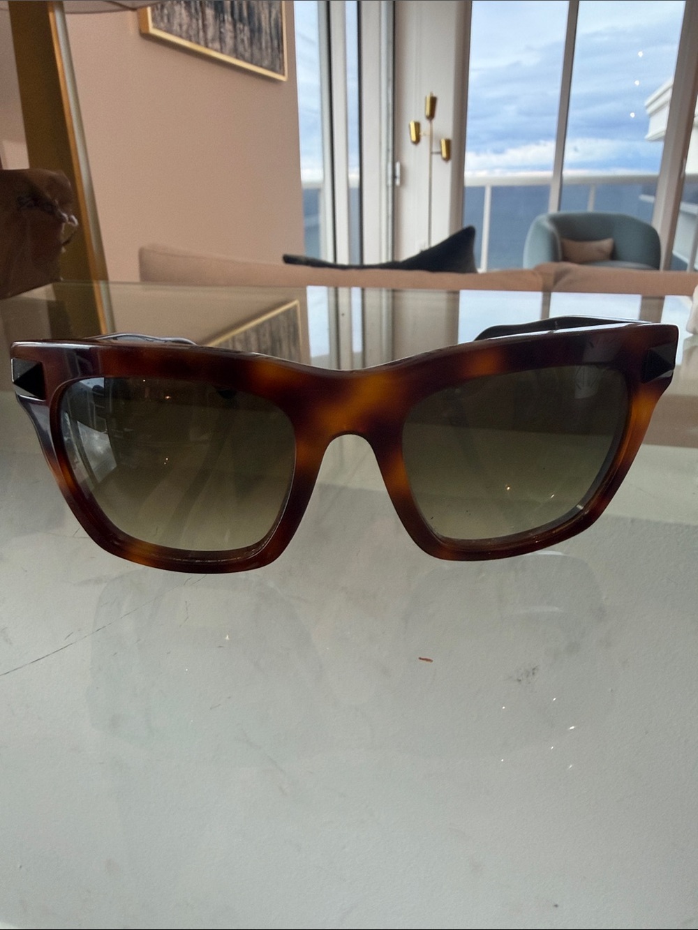 VALENTINO sunglasses EUC - Picture 2 of 5